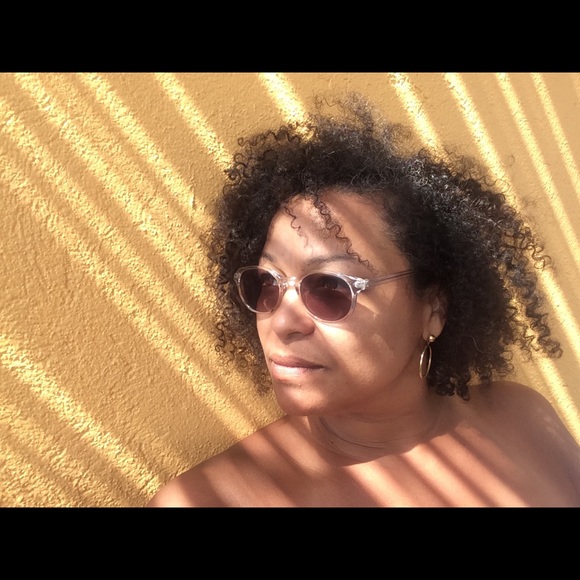 Meet your Posher, Odette - Picture 1 of 1